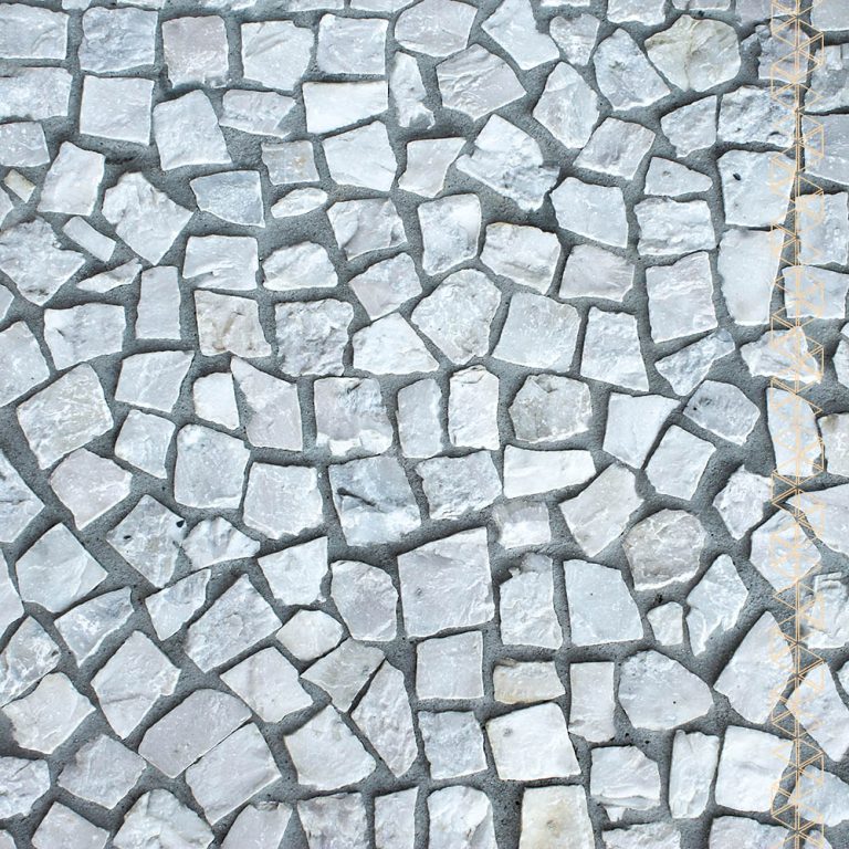mosaico-de-pedra-portuguesa-branca-petit-pave-piso-de-pedra-curitiba-sao-paulo