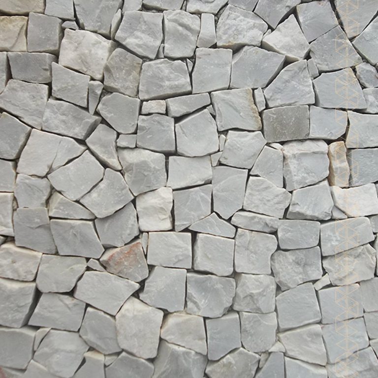 revestimento-de-pedra-portuguesa-petit-pave-branco-parede-piso-de-pedra-2
