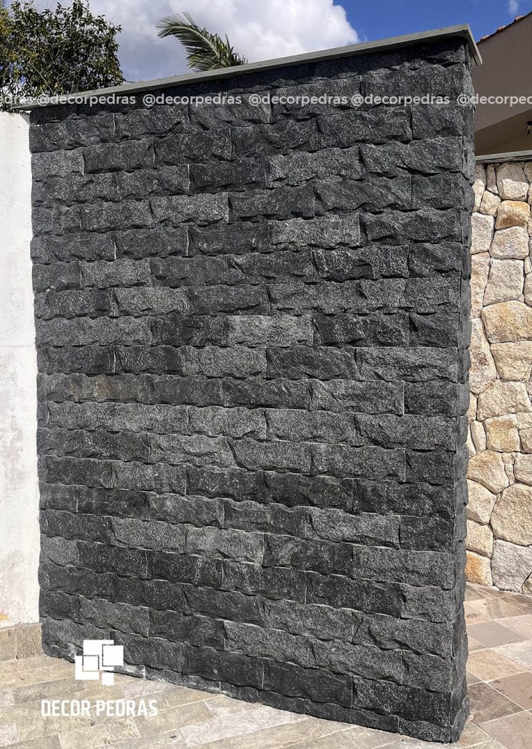 stone-cladding-Stellato-10x30-pedra-natural-preta-1